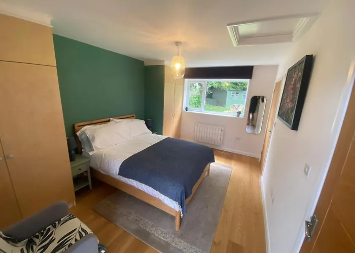 Self-Contained, Ground Floor Apartment With Parking And Patio